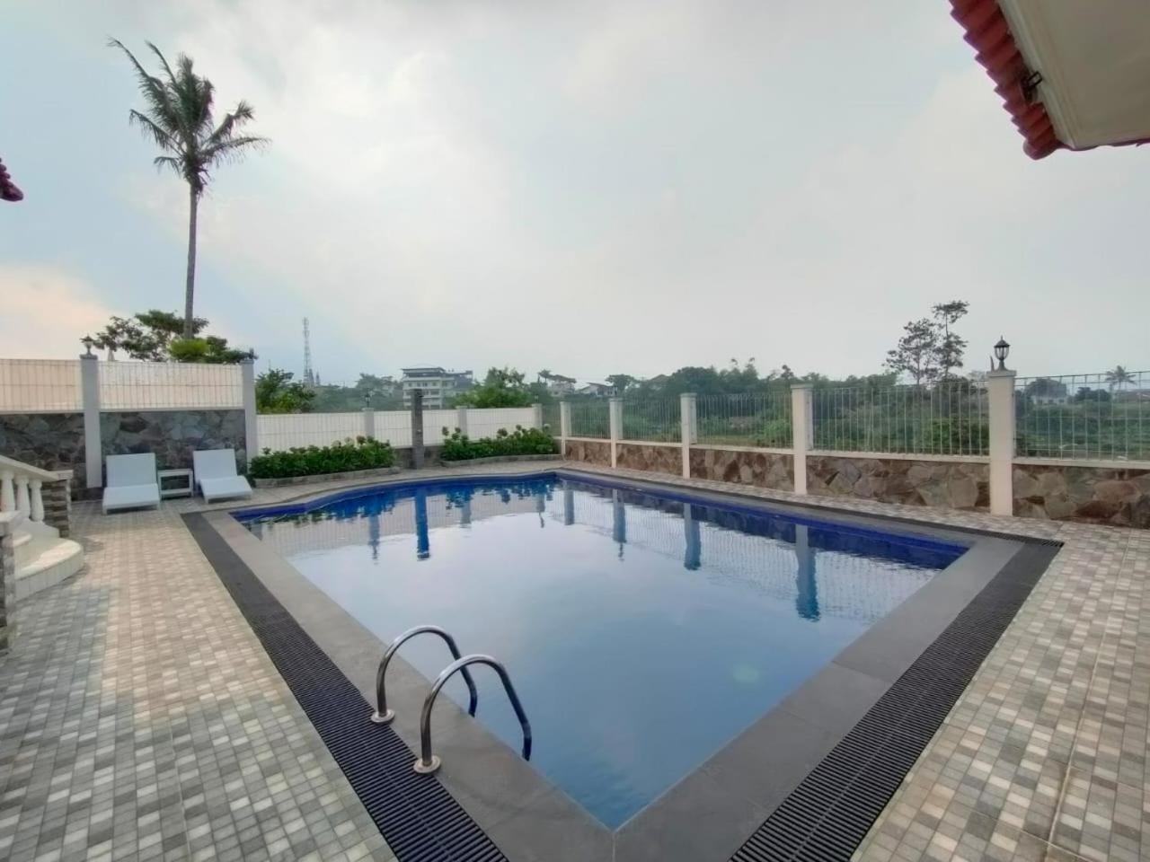Villa Kandara Hanjawar Puncak Sindanglaya Exterior photo